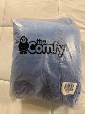 New in package THE COMFY original wearable blanket with hood unisex one size